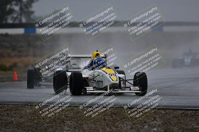 media/Nov-15-2025-CalClub SCCA (Sat) [[7bfa5a7151]]/Race/Group 5/